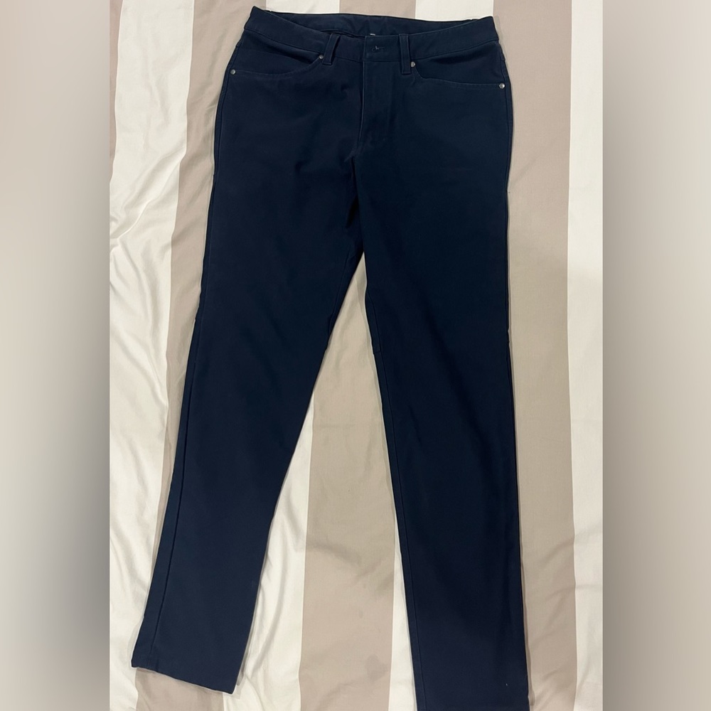 Lululemon ABC Slim fit